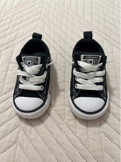Toddlers Converse Size 4