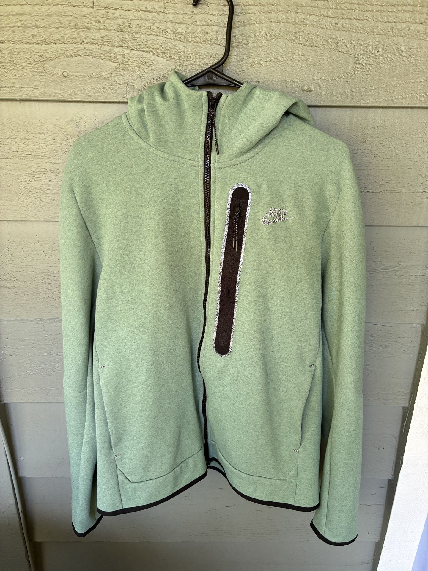 Nike Tech Jacket Green