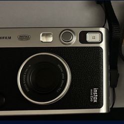 FUJIFILM INSTAX MINI EVO Hybrid Instant Camera