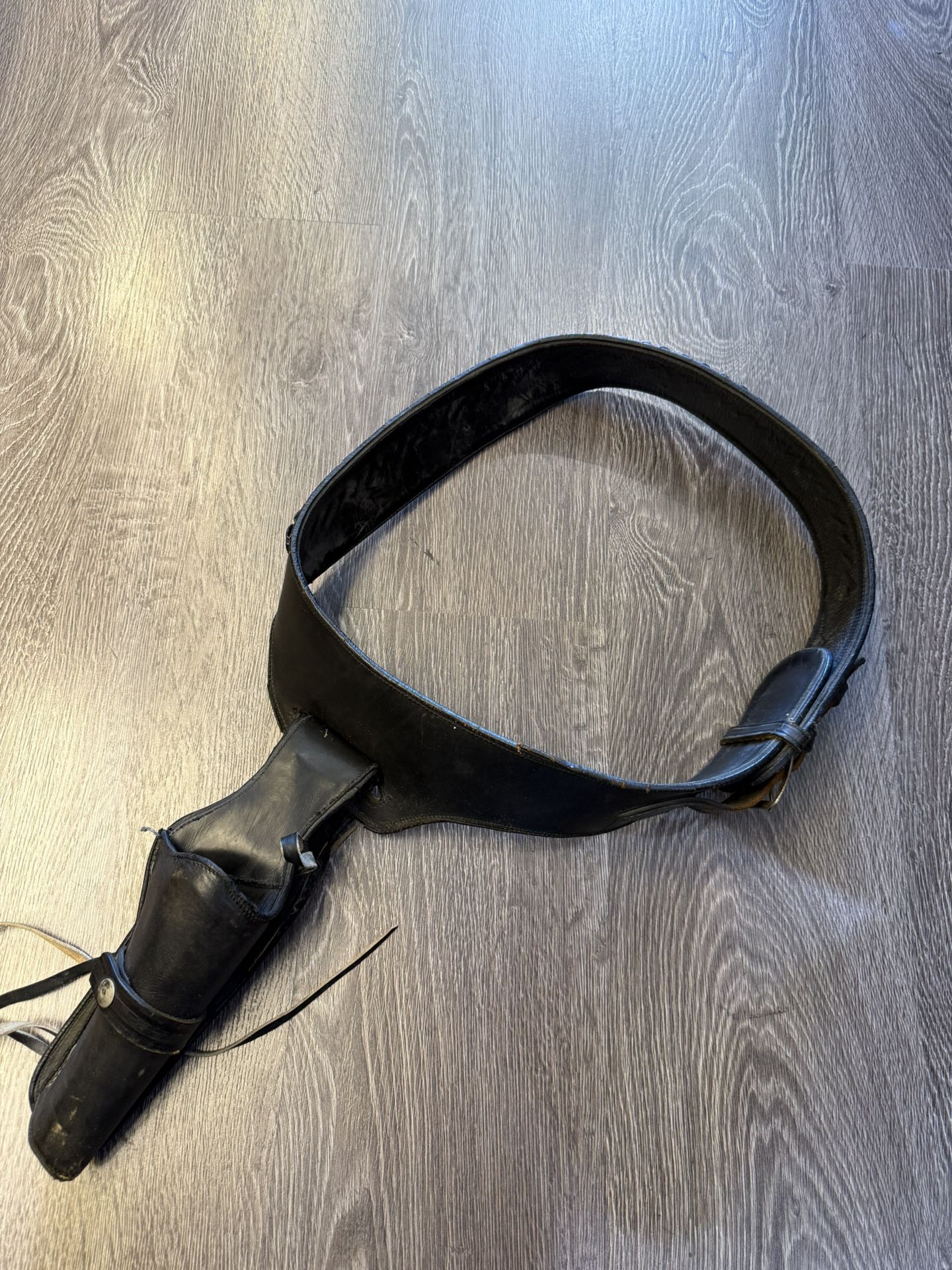 Leather Bandito Gun Holster