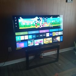 70" LG Smart tv