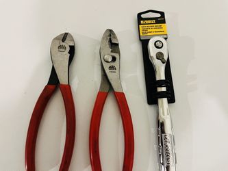 Mac Tools and Dewalt 3/8 Ratchet