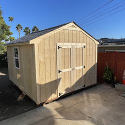 Custom Shed