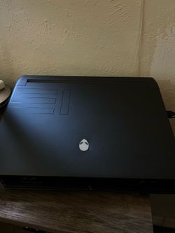 Alienware M15 R7 AMD Gaming Laptop Ryzen 7