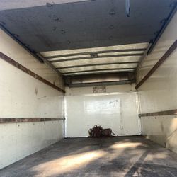 Truck///16ft///TRUCK