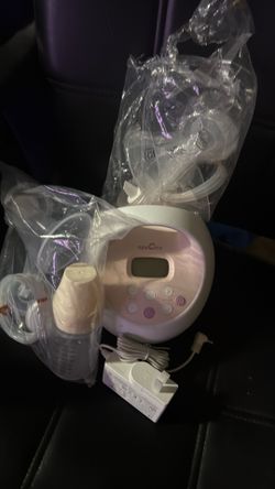 Brand new never used breast pump