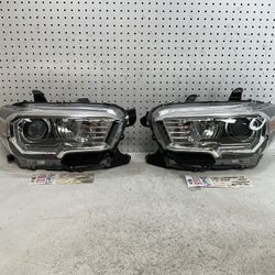 2016 2022 TOYOTA TACOMA LED HEADLIGHT LAMP PAIR OEM 