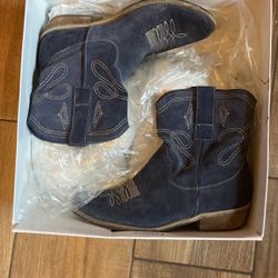 Cowboy Boots 