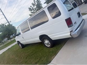 2009 Ford E-350