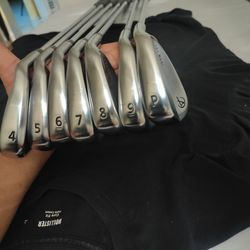 Takomo Irons