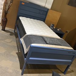 TWIN BED