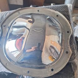 Gm G Body Late 70s 1980s  10 Bolt Rear Cover,new Small Ding See Pics.35th Ave And McDowell Phx 