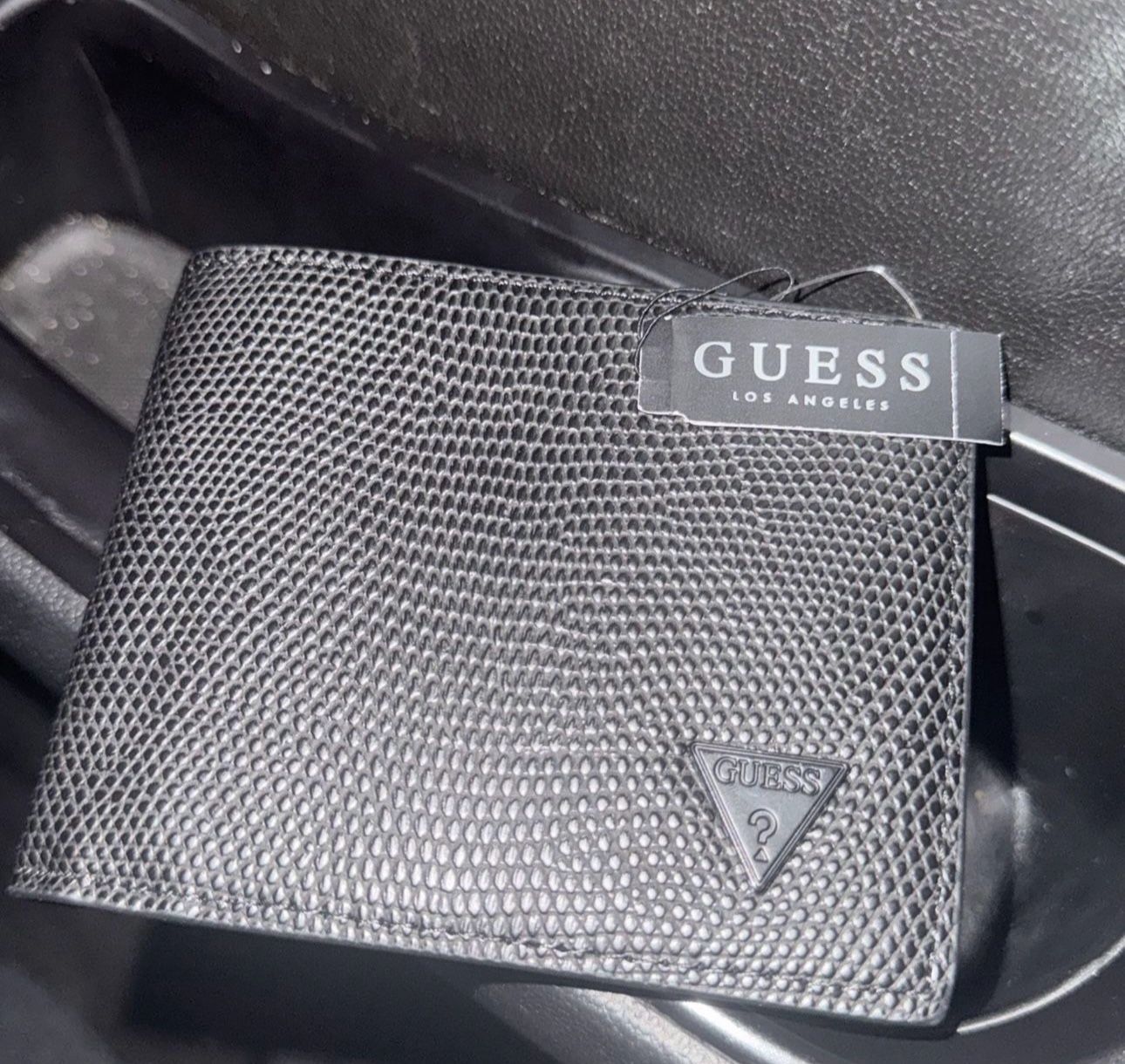 Guess Wallet