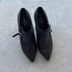 Nine West Women’s Heels Black Size 7.5 Like New