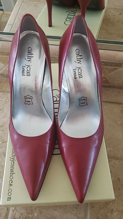 Cathy Jean Ladies Red Pumps