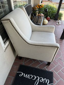 White Sofa Chair