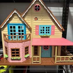 Li'L Woodzeez Honeysuckle Hillside Cottage