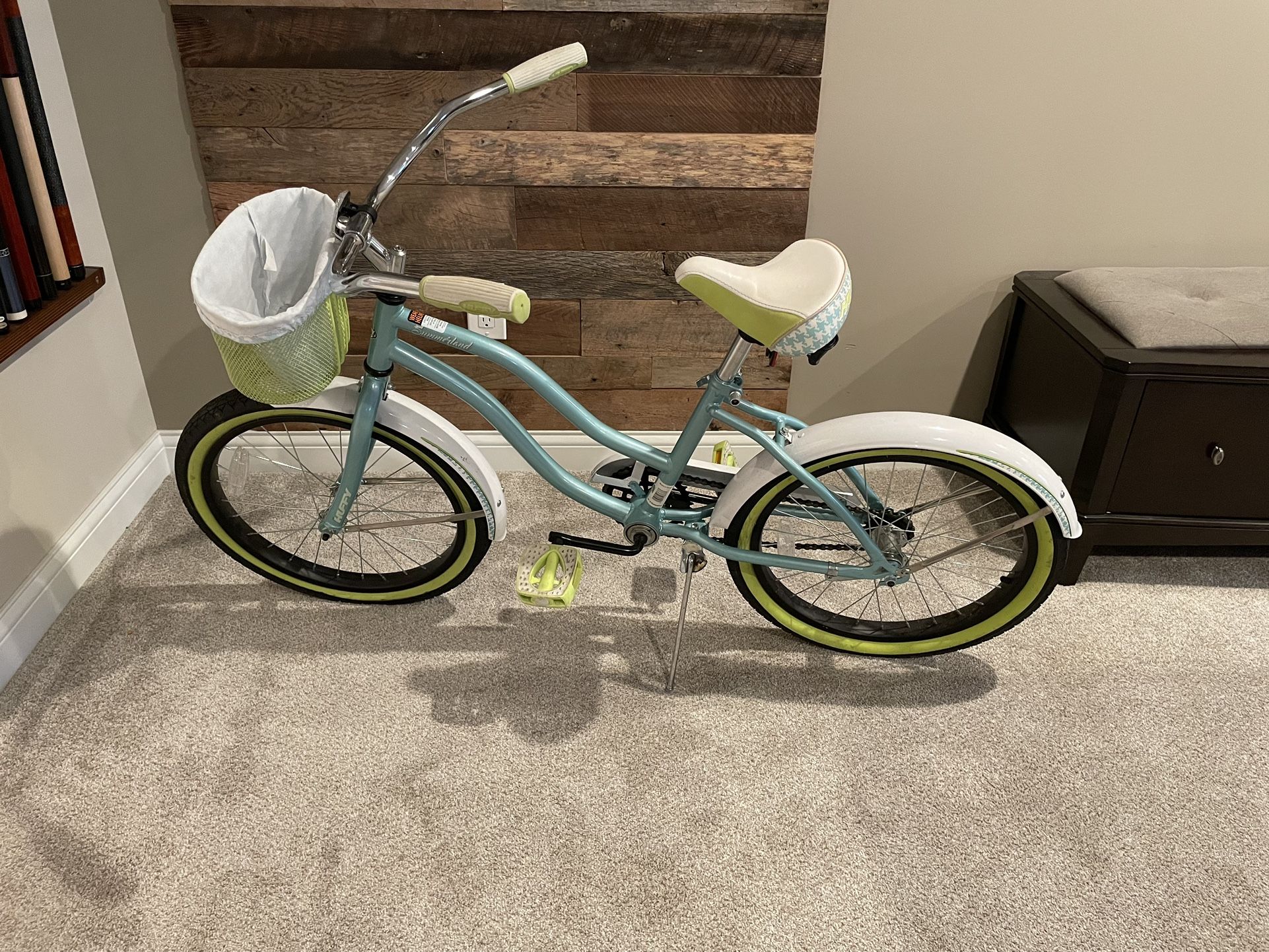 Huffy 20 Girls Summerland Bike for Sale in Westerville OH OfferUp