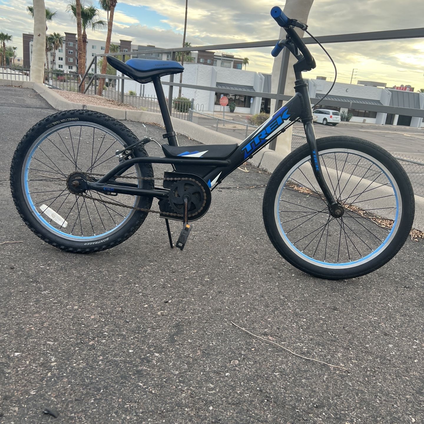 Trek jet cheap series twenty