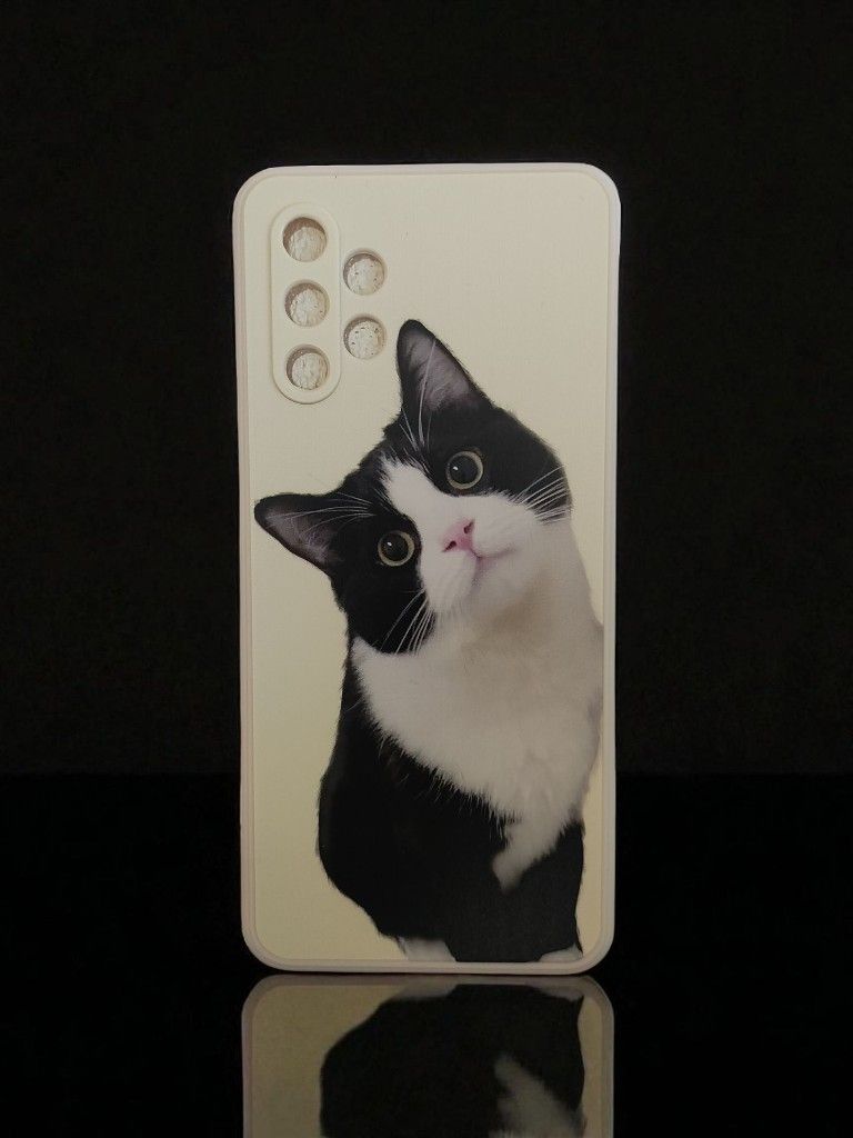 Tuxedo Cat Galaxy A32 5G Cell Phone Case