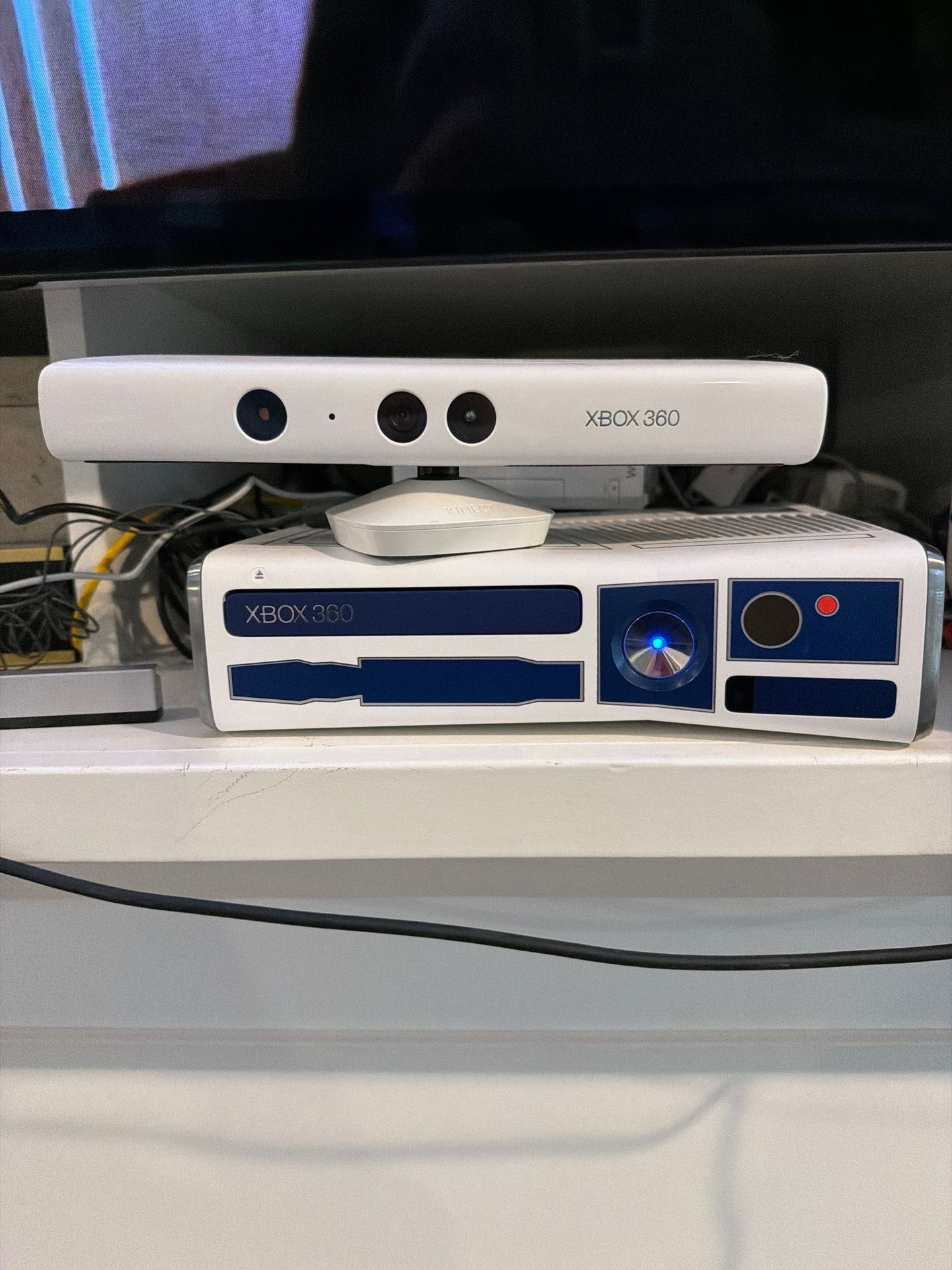 Xbox 360 Limited Edition Plus Games