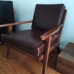 Leather Accent Chair 