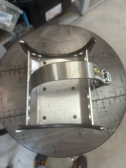 Co2 5# mounting bracket. New