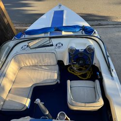 1972 Mastercraft 19’ Stars And Stripes