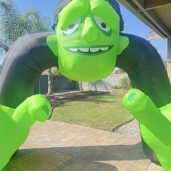 13 Ft Halloween Monster Archway Inflatable – LED Lights 🎃