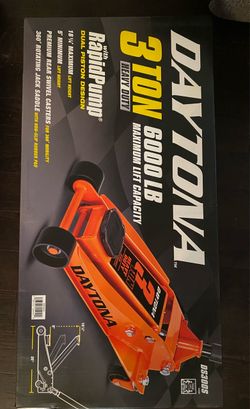 Brand new 3 ton Daytona floor jack