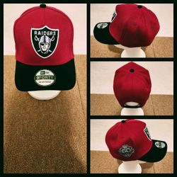 LAS VEGAS RAIDERS NFL FOOTBALL 🏈 SNAPBACK HAT.