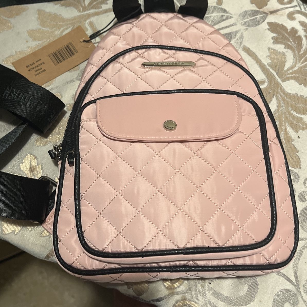 Steve Madden Duffel Bag NEVER USED for Sale in Las Vegas, NV - OfferUp