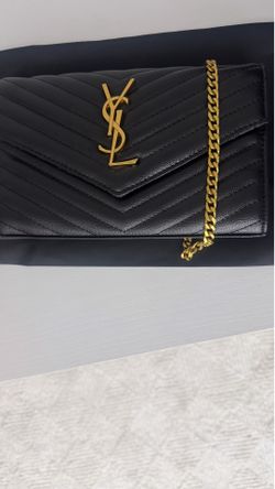 Black Purse