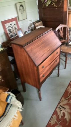 Secretary desk, make offer