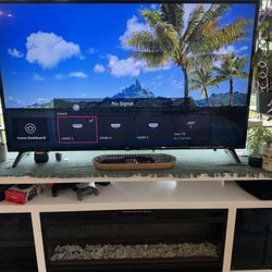LG 65UM6900 65" 4K UHD Smart TV