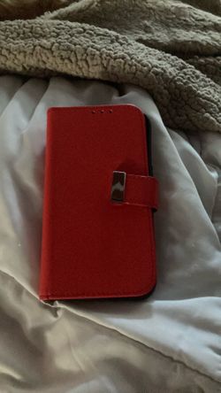 iPhone 17 wallet cover