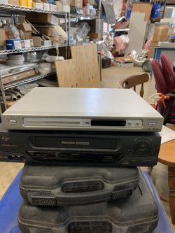 Blue ray player and VCR