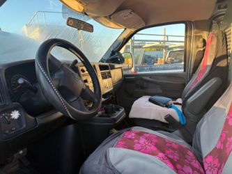 Chevy express van 2500