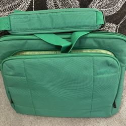 Tucana Mac Sleeve And Work Bag 