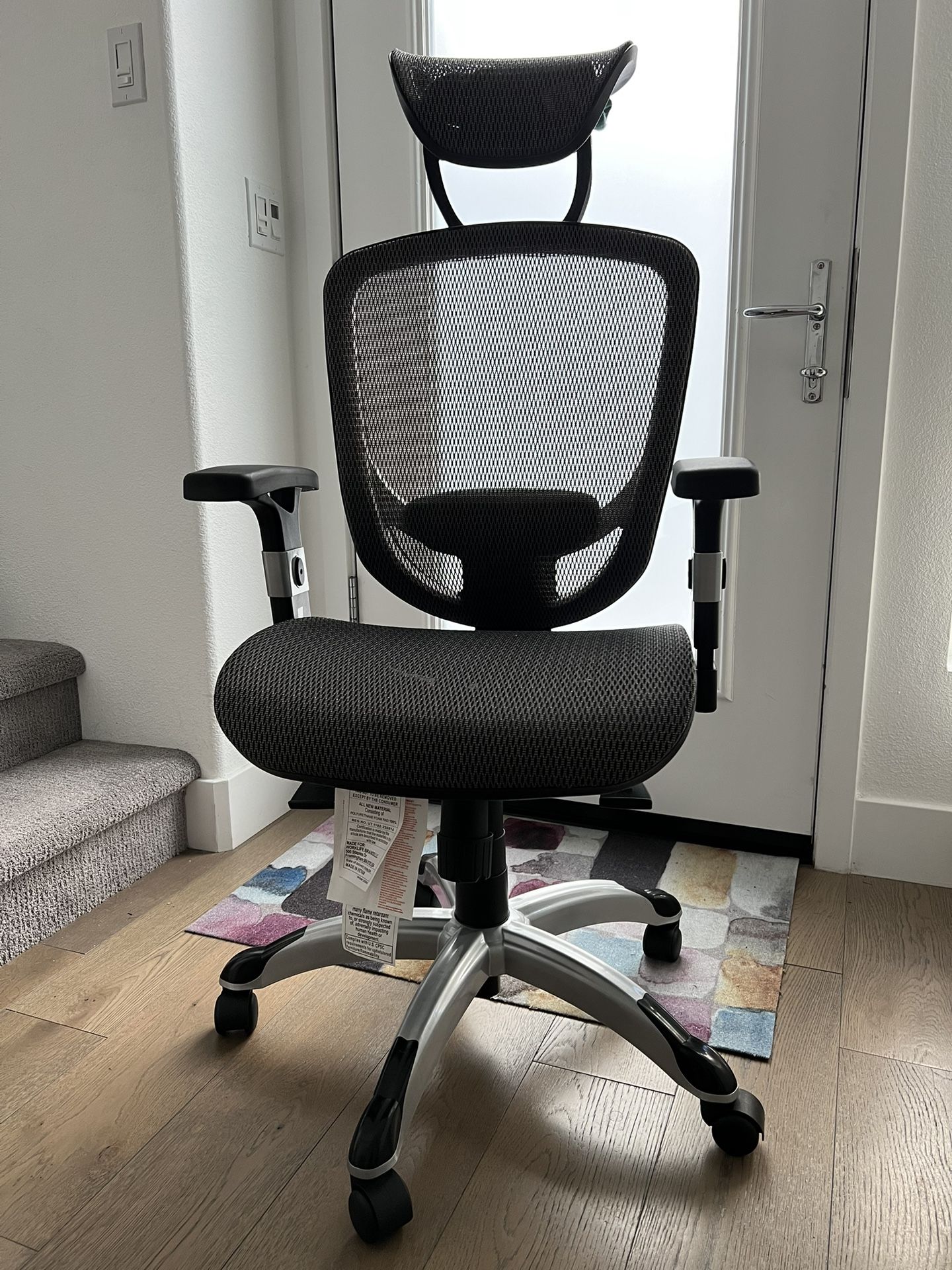 Ergonomic Office Chair-Keyboard Tray-Laptop stand