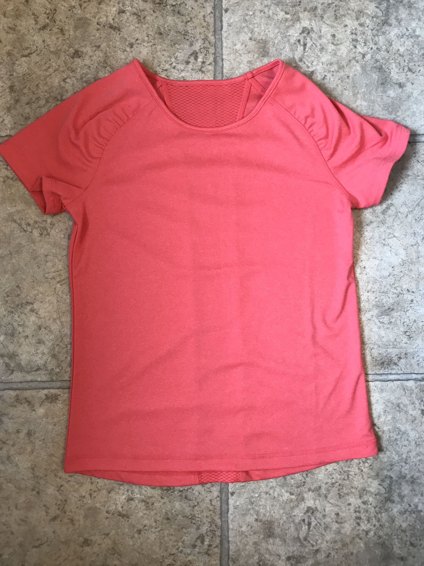 Girls Size 7/8 Coral Shirt
