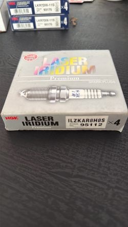 NGK spark plus ILKAR8H8S
