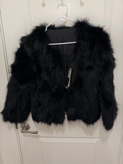 Black Faux Fur Cropped Jacket Open Front Satin Lining Beauty Tag