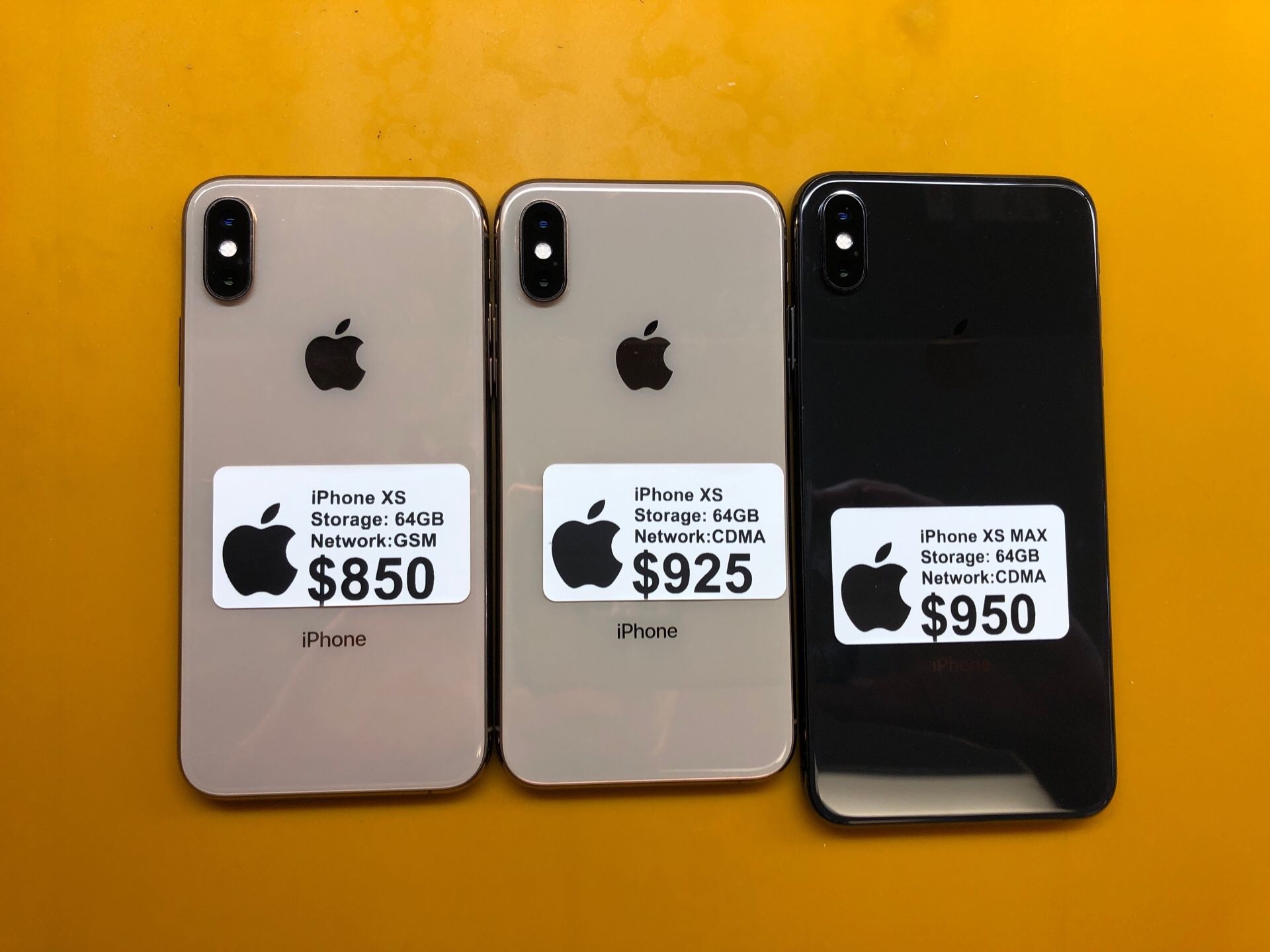 Unlocked iPhone XS & XS Max 64GB