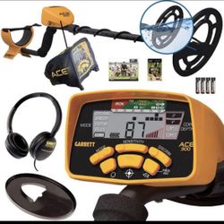 Garrett ACE 300 Metal Detector &3 Essential Accessories Included