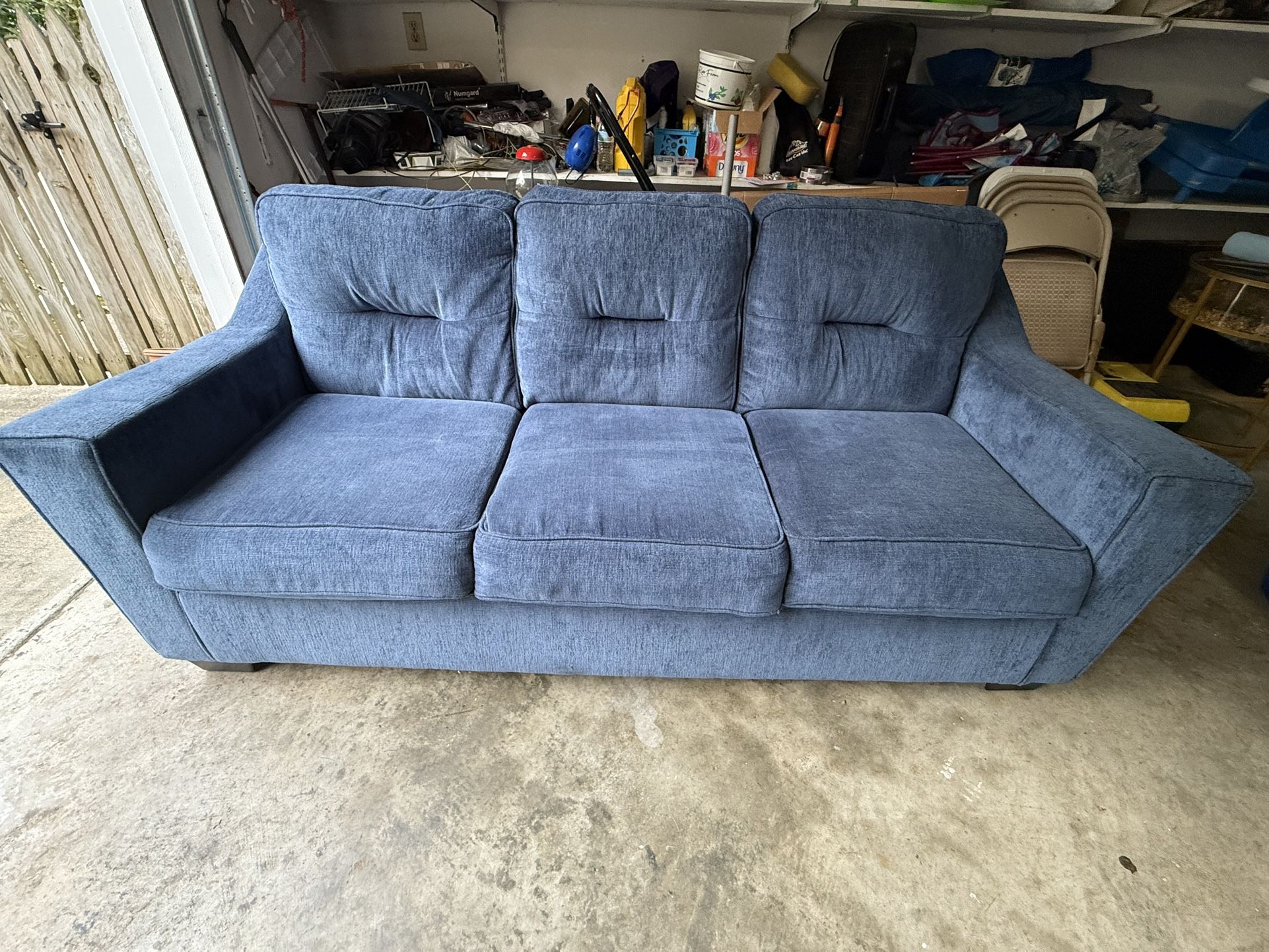 Nice Ashley Furniture Blue Couch !!