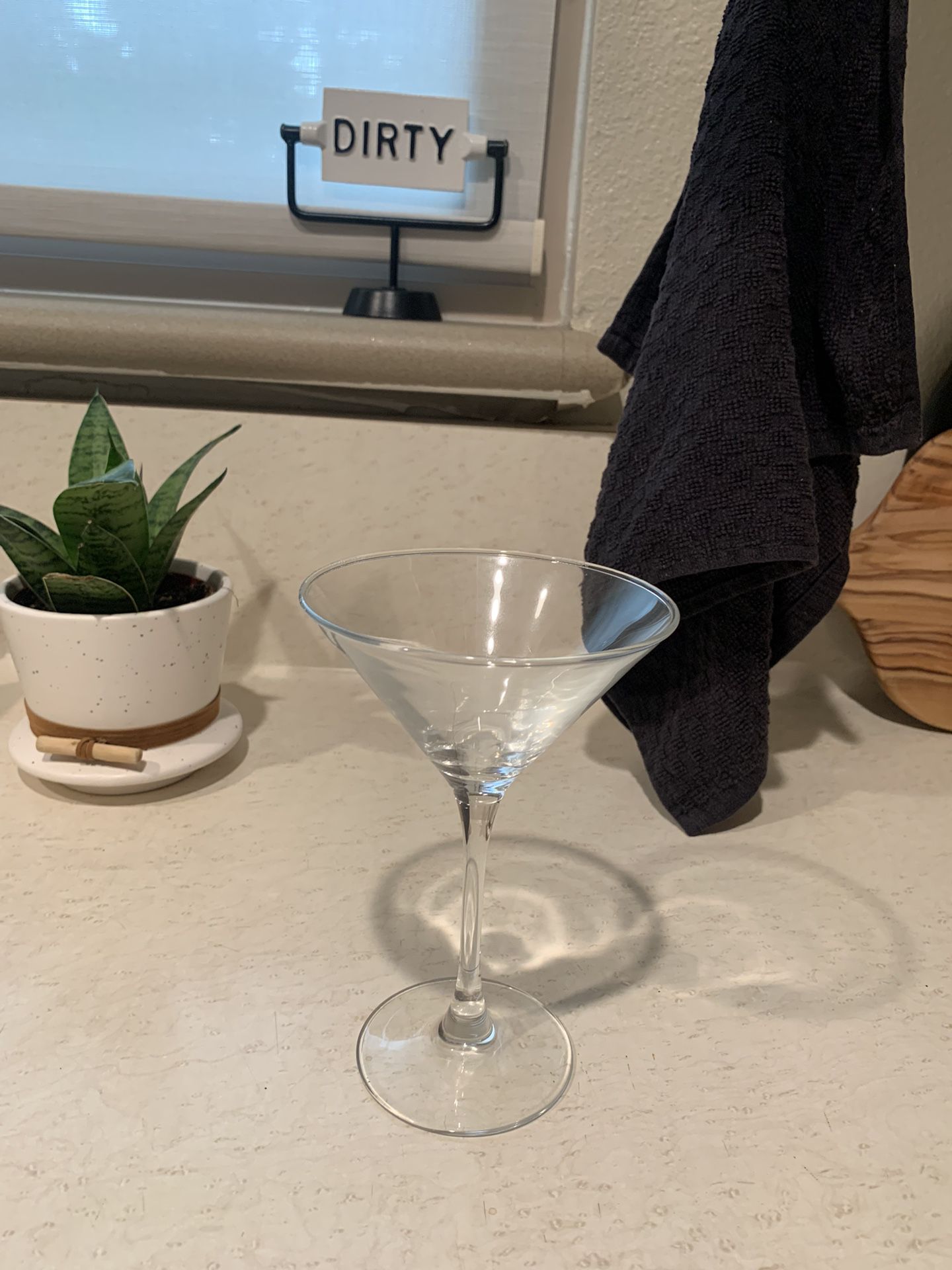 Hand Blown Large Martini Glasses for Sale in Jamestown, NC - OfferUp