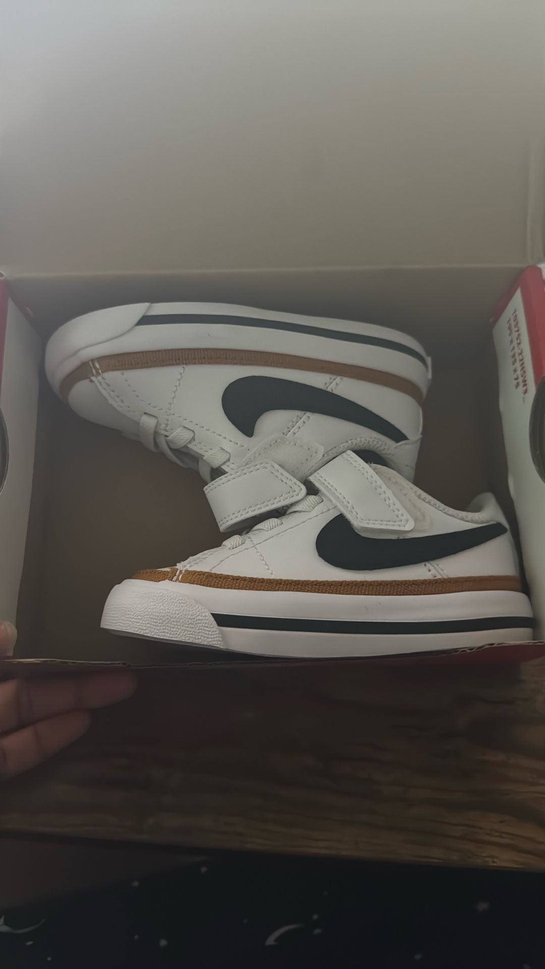 Kids shoes