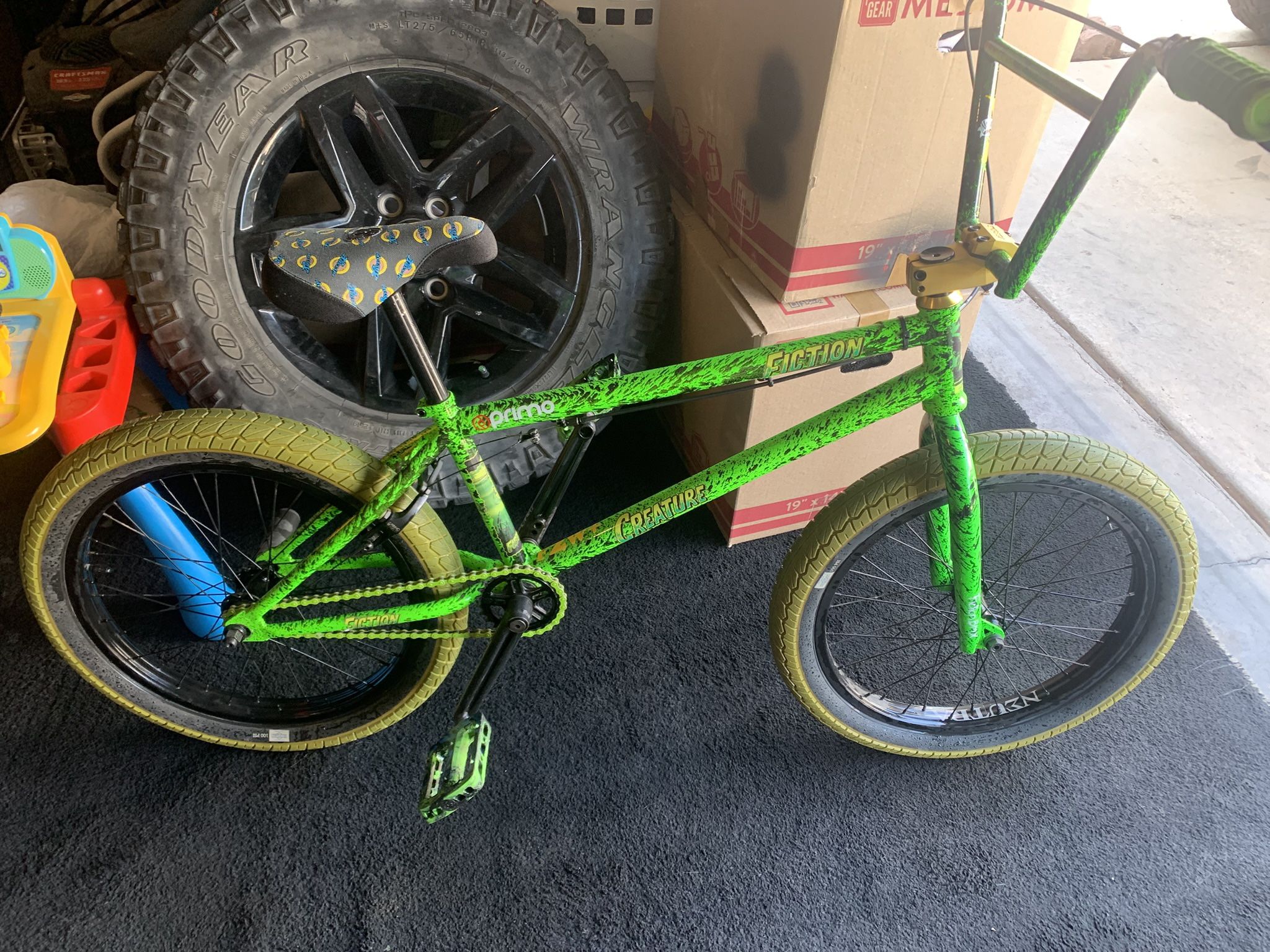 Custom Fiction/Creature Collab Pro Bmx bike