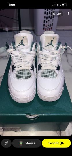 Air Jordan 4 Retro oxidized green
